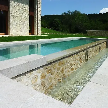 Vakantiehuis In Rotecastello Mit Grossem Garten *